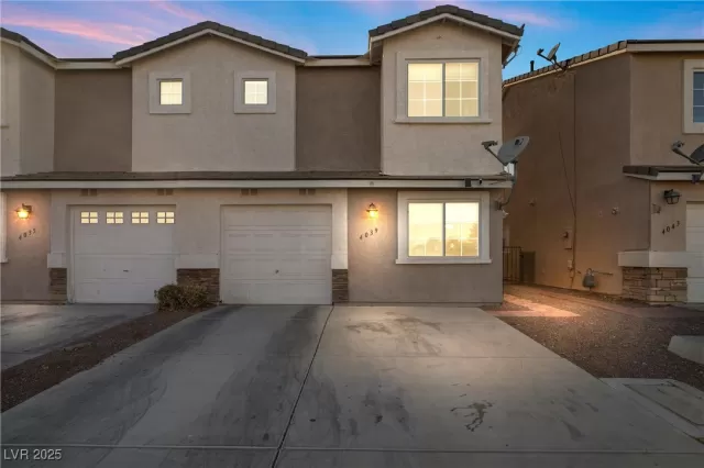 MLS: 2643948 Condo For Sale