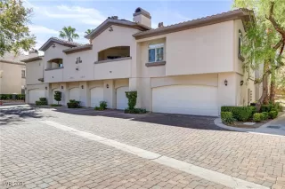 Photo #3: 2644004 Listing