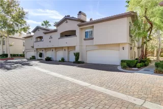 Photo #4: 2644004 Listing