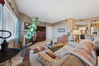 Photo #3: 2644045 Listing 