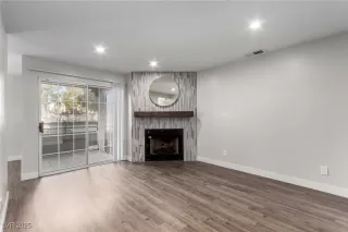Photo #2: 2644088 Listing 