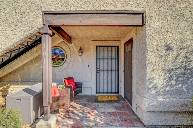 MLS: 2644111 Condo For Sale