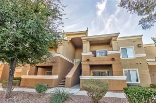 Photo #1: 2644137 Listing 