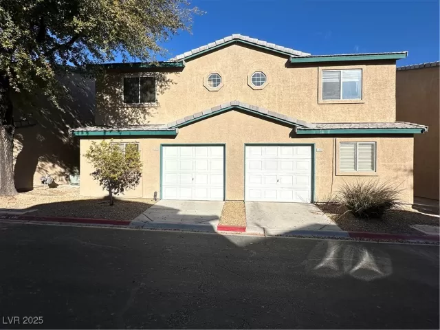 MLS: 2644148 Condo For Sale