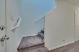 Photo #6: 2644186 Listing 