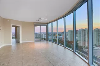 Photo #4: 2644206 Listing 