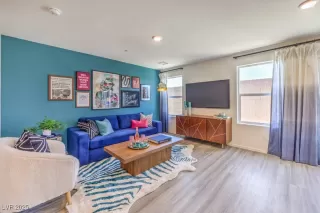 Photo #5: 2644230 Listing