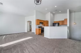 Photo #2: 2644298 Listing 