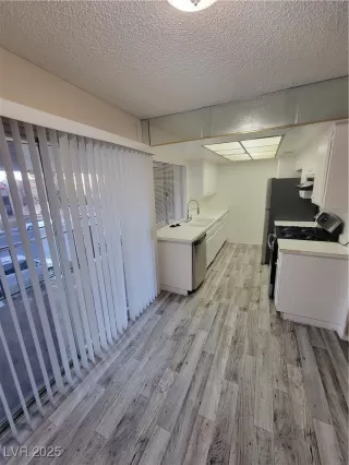 Photo #6: 2644318 Listing 