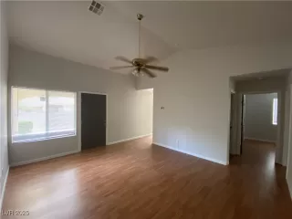 Photo #5: 2644348 Listing 