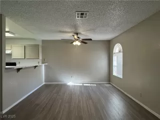 Photo #3: 2644367 Listing 