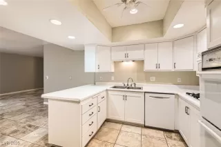 Photo #4: 2644375 Listing