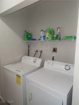 Photo #5: 2644463 Listing