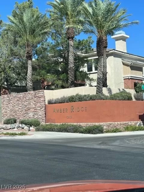 MLS: 2644467 Condo For Sale
