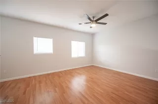 Photo #6: 2644530 Listing