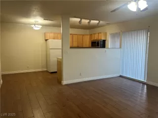 Photo #2: 2644534 Listing 