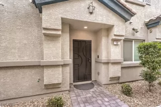 Photo #3: 2644541 Listing