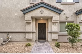 Photo #5: 2644541 Listing