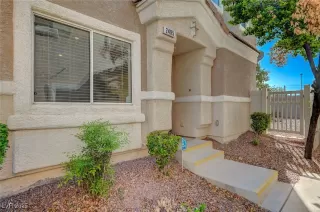 Photo #1: 2644551 Listing