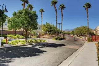 Photo #3: 2644551 Listing