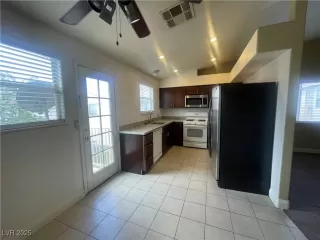 Photo #3: 2644582 Listing 