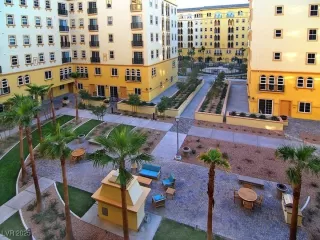 Photo #2: 2644590 Listing 