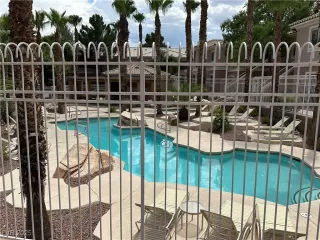 Photo #2: 2644617 Listing 