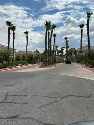 Photo #4: 2644617 Listing 