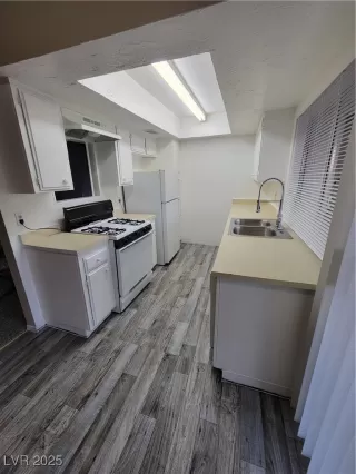 Photo #6: 2644632 Listing 