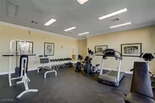 Photo #2: 2644633 Listing