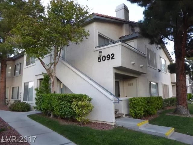 MLS: 2644676 Condo For Sale