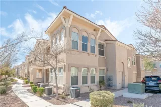 Photo #1: 2644718 Listing