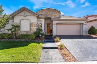 Photo #4: 2644719 Listing