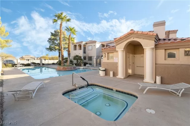 MLS: 2644783 Condo For Sale