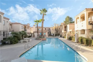 Photo #3: 2644783 Listing 