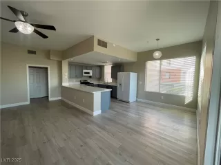 Photo #5: 2644795 Listing 