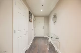 Photo #1: 2644796 Listing 