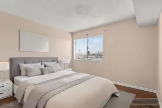 Photo #4: 2644852 Listing 