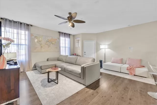 MLS: 2644892 Condo For Sale