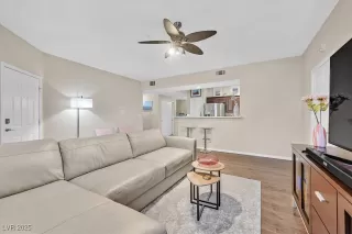 Photo #1: 2644892 Listing 