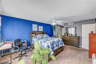 Photo #6: 2644896 Listing