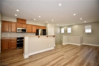 Photo #5: 2644899 Listing 