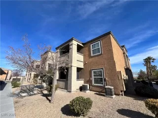 Photo #5: 2645005 Listing 