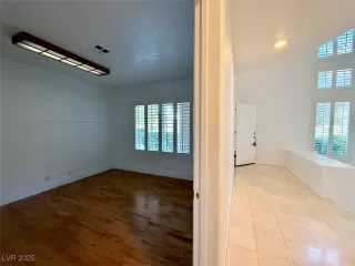 Photo #6: 2645014 Listing 