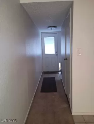 Photo #5: 2645044 Listing