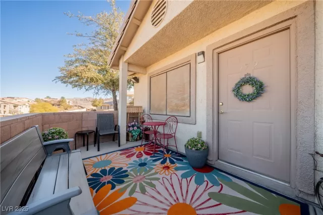 MLS: 2645093 Condo For Sale
