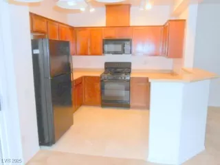 Photo #1: 2645106 Listing 