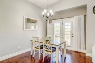 Photo #4: 2645112 Listing 