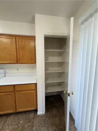 Photo #4: 2645119 Listing 