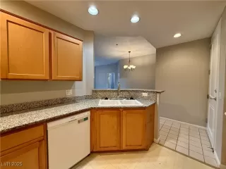 Photo #3: 2645154 Listing 